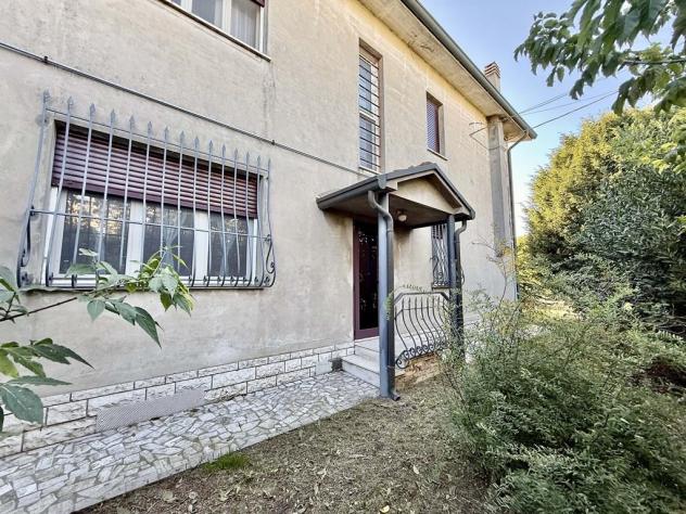 “La casa delle 2 dimore” con 2 appartamenti e parchetto alberato - Foto 9