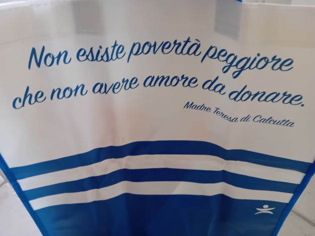 Signore in Pensione, si offre per aiuto, compagnia Anziani,piccoli lavori..