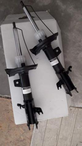 Ammortizzatori anteriori ford fiesta 08 - 1713975 - Foto 3