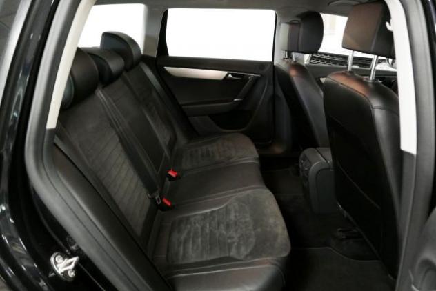 VOLKSWAGEN Passat Variant 2.0 TDI 4motion Highline 4 motion 4x4 rif. 24122408 - Foto 9