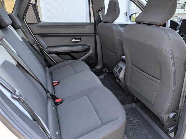 Dacia Bigster Bigster Full Hybrid 155cv - Foto 6