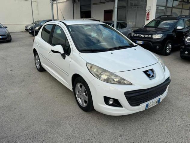 PEUGEOT 207 1.4 HDi 70CV 5p. Active rif. 24118872 - Foto 3