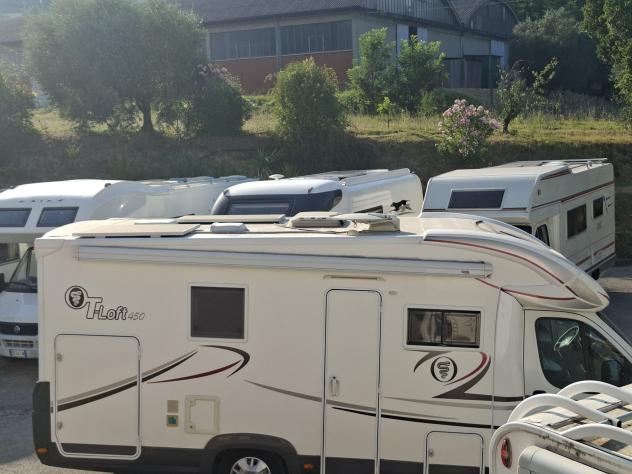 CAMPER ELNAGH DUCATO SEMINTEGRALE 6 POSTI SEMIDINETTE BASCULANTE LETTO MATRIMONIALE GARAGE CLIMATIZZATORE FOTOVOLTAICO CAMPEGGIO USATI GENERALI 1714 - Foto 6
