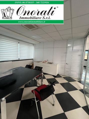 MQ 320 GUIDONIA MONTECELIO, VIA LAGO DEI TARTARI ZONA INDUSTRIALE, Rif.V-651. - Foto 6