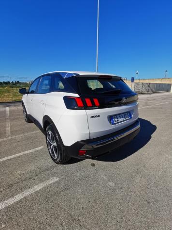 Peugeot 3008 BlueHDi 130 EAT8 Allure 2020 - Foto 7