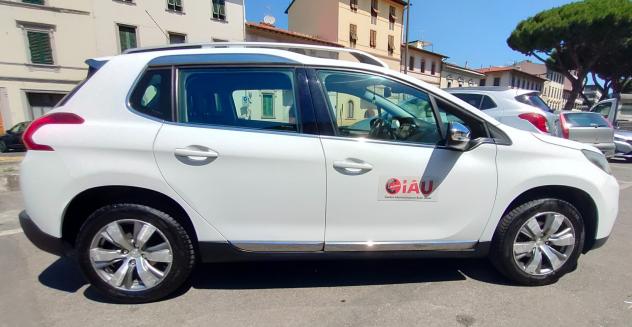 Peugeot 2008 PureTech 82 Allure - Foto 10