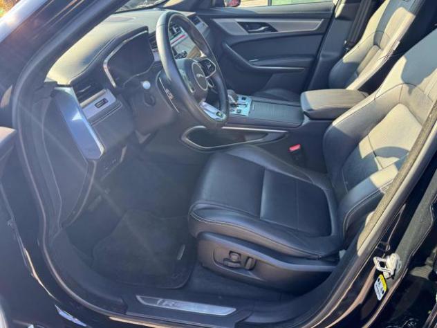 JAGUAR F-Pace 2.0 D 204 CV AWD aut. R-Dynamic Black rif. 23262785 - Foto 8