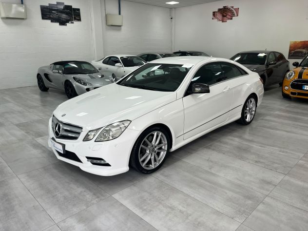 Mercedes-Benz E 220 Coupe cdi