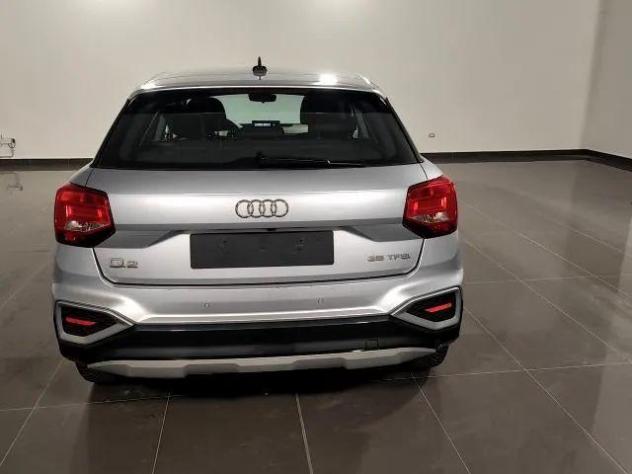 AUDI - Q2 - 35 TFSI S tronic Business Advanced - Foto 5