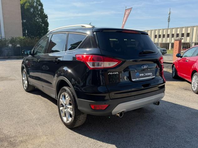 Ford Kuga 2.0 TDCi 150CV Powershift AWD Titanium - Foto 8