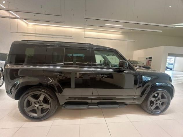LAND ROVER Defender 110 3.0D I6 200 CV AWD Auto X-Dynamic SE rif. 24171941 - Foto 6