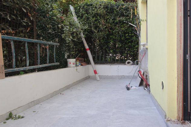 AICURZIO-2 locali con area esterna - Foto 3