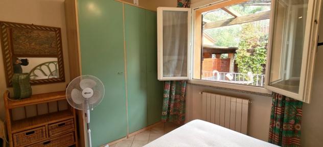 Bilocale ristrutturato con terrazza vista mare - Foto 11