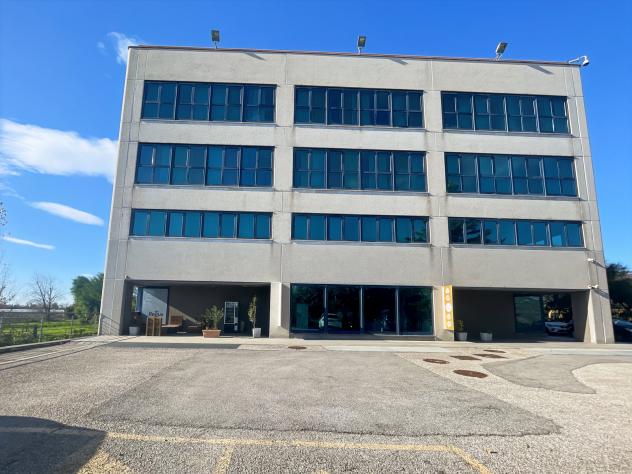 Ufficio privato in affitto per 2 persone a Salerno, Via Pastore - Foto 2