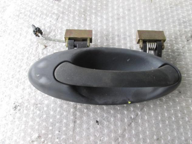 4553285 MANIGLIA ESTERNA PORTA POSTERIORE DESTRA SAAB 9.5 SW 3.0 D 130KW 6M 5P (2002) RICAMBIO USATO