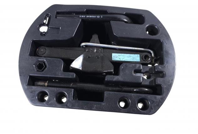 KIT ATTREZZI RUOTINO DI SCORTA RENAULT Captur Serie 995040911R Diesel 1500 (1319)