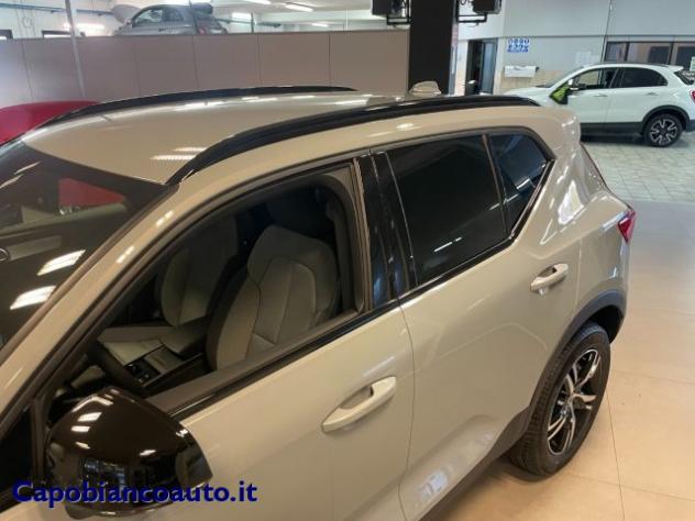 VOLVO XC40 B3 automatico Plus Dark KM0 rif. 23211336 - Foto 4