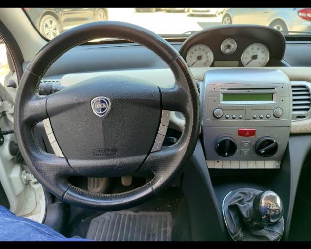 LANCIA Ypsilon 1.3 MJT 75 CV Platino rif. 23793024 - Foto 10