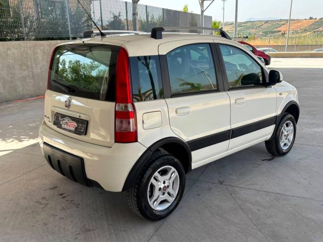 Fiat Panda 1.3 MJT 75cv 4x4 - Foto 6
