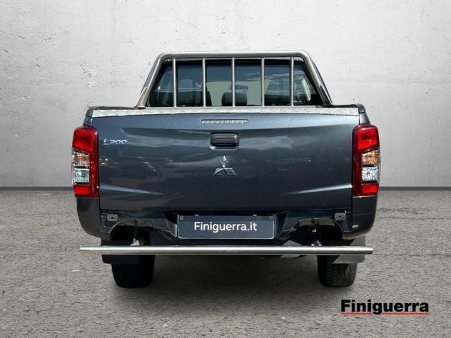 Mitsubishi L200 L200 cl.cab 2.3d Invite Connect 4wd 150cv - Foto 3