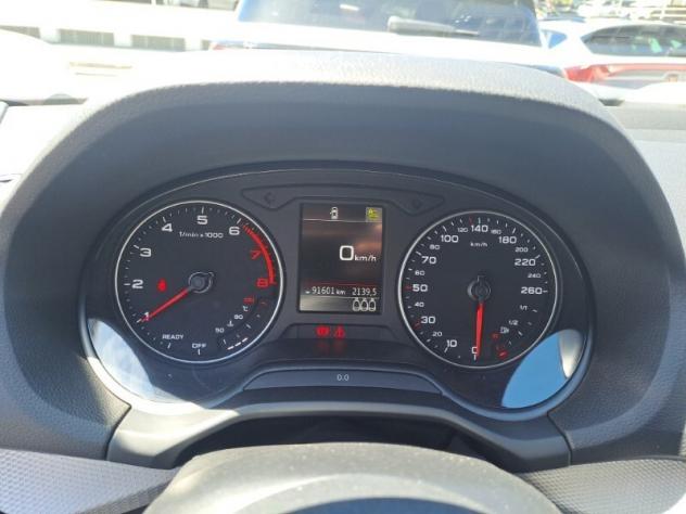 Audi Q2 30 TFSI Business telecamera - Foto 7