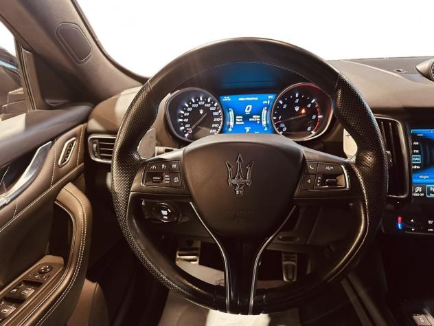Maserati Levante V6 Diesel 275 CV AWD Gransport - Foto 9