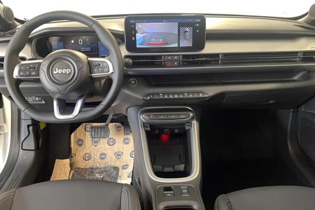 Jeep Avenger e-Hybrid 1.2 MHEV e-Hybrid Turbo Summit #tettoapribile #keyless #portellone #pelle - Foto 9