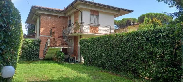 Villetta bifamiliare in vendita a Ronchi - Massa 180 mq Rif: 1362826