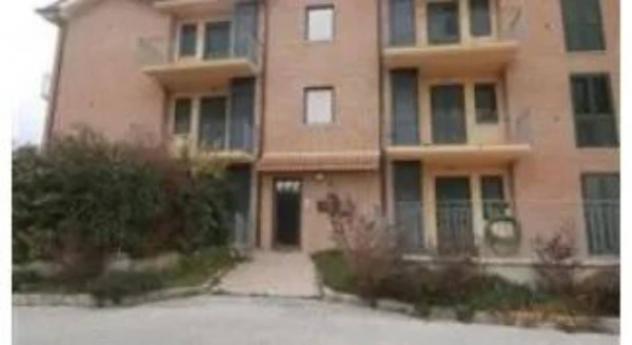 Immobile in asta di 128 m² con più di 5 locali e box auto in vendita a Montegiorgio - Foto 11