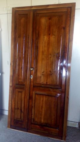 Portone in Legno Massello di Pino completo di tutto a doppia anta