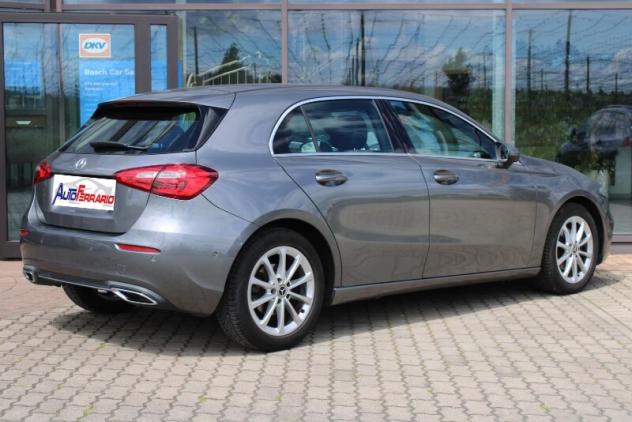 MERCEDES Classe A (W177) A 180 Business - Foto 4