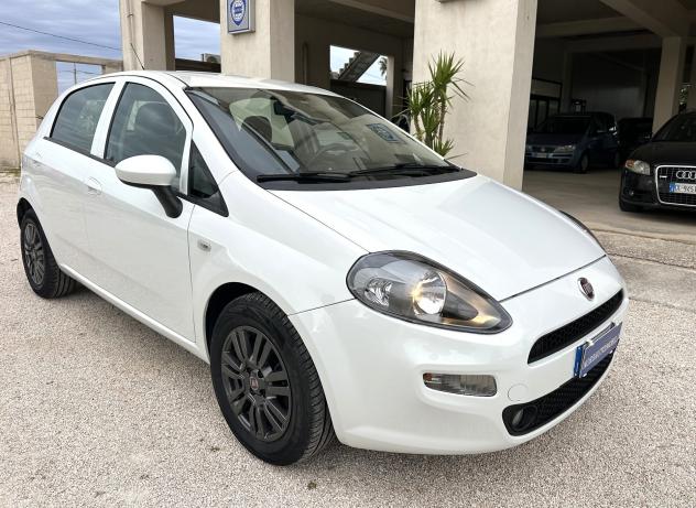Fiat Punto 1.3 MJT S&S 95 CV 5 porte Street 2017 - Foto 3