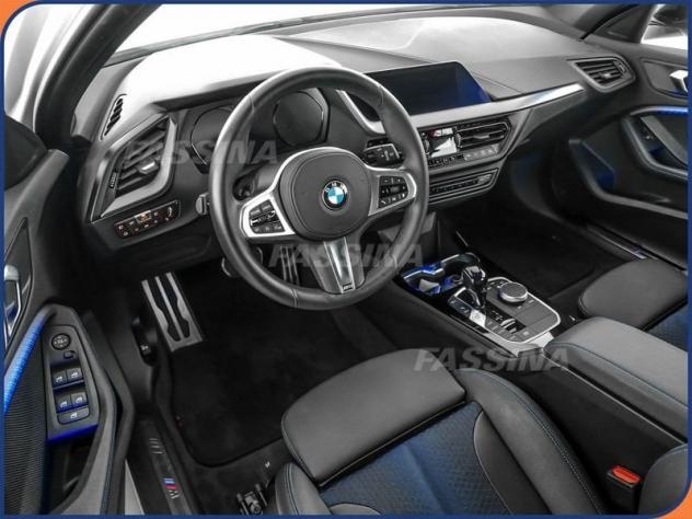 BMW Serie 1 118i Msport 136cv auto - Foto 9