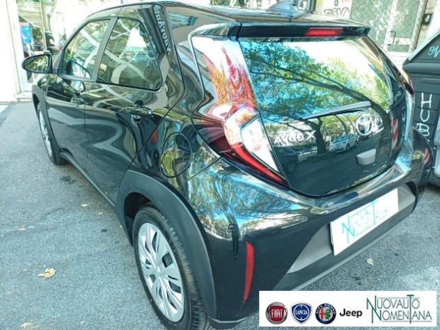 TOYOTA Aygo X 1.0 VVT-i 72 CV 5 porte Active rif. 24077167 - Foto 9