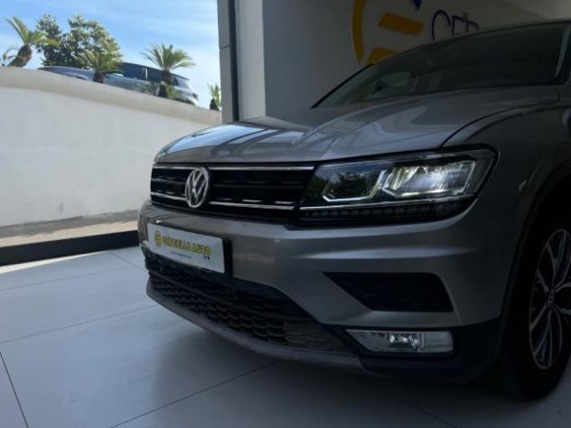 VOLKSWAGEN Tiguan 1.6 TDI SCR Style BlueMotion Technology rif. 23941128 - Foto 2