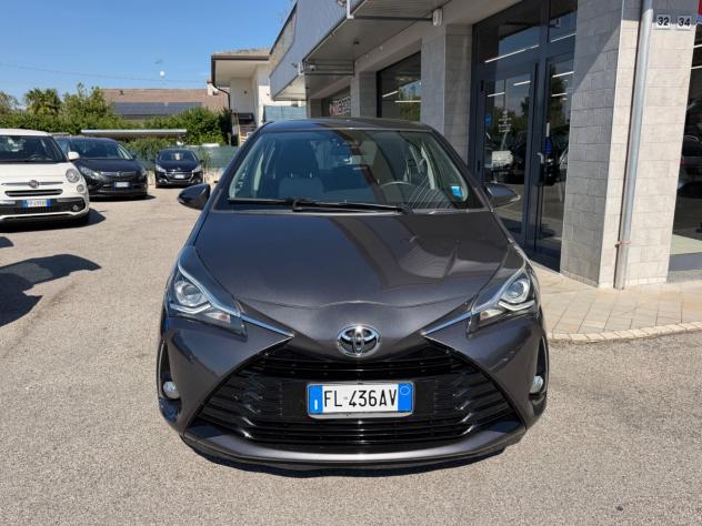 Toyota Yaris 1.0 Benzina Neopatentati - Foto 2
