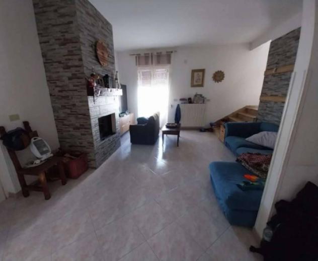 Immobile in asta di 160 m² con più di 5 locali e box auto in vendita a Ugento - Foto 7