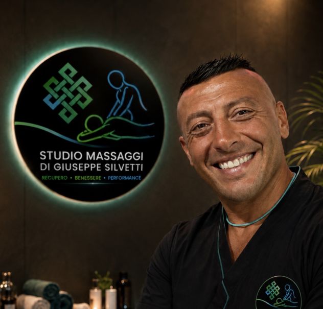 Massaggiatore Studio massaggi Tel:3496530781