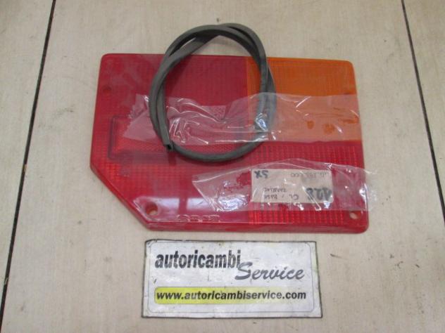 VETRO TRASPARENTE FARO FANALE POSTERIORE DESTRO ALTISSIMO FIAT 128 1.3 3P COUPE' (DAL 1977) RICAMBIO NUOVO