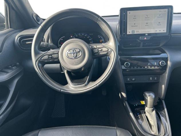 Toyota Yaris Cross 1.5 Hybrid 5p. E-CVT AWD-i Adventure - Foto 8