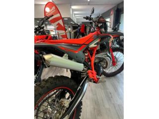 BETA Xtrainer 300 x trainer PARI AL NUOVO rif. 23957656