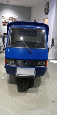 PIAGGIO MOTOFURGONI ape 220 tm  furgone ALLESTIMENTO NEGOZIO