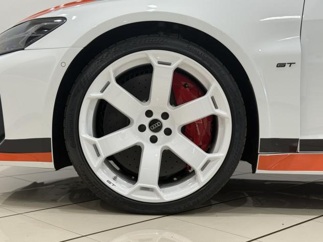Audi RS6 4.0 quattro tiptronic Performance Avant Limited Edition 574 - Foto 5