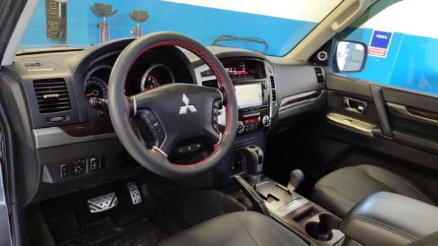 MITSUBISHI Pajero 5 POSTI 3.2 DI-D 16V aut. 3p. Intense rif. 23481409 - Foto 6