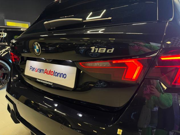 BMW Serie 1 (F70) 118d MSport Pro - Foto 10