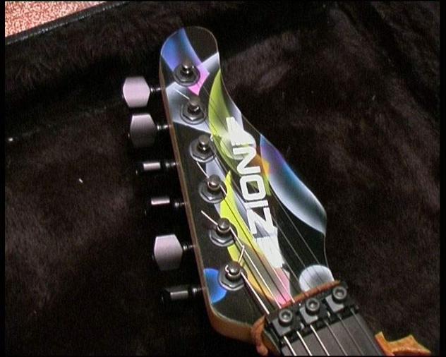 Zion Black Pikasso chitarra elettrica Made in U.S.A. serie limitata - Foto 3