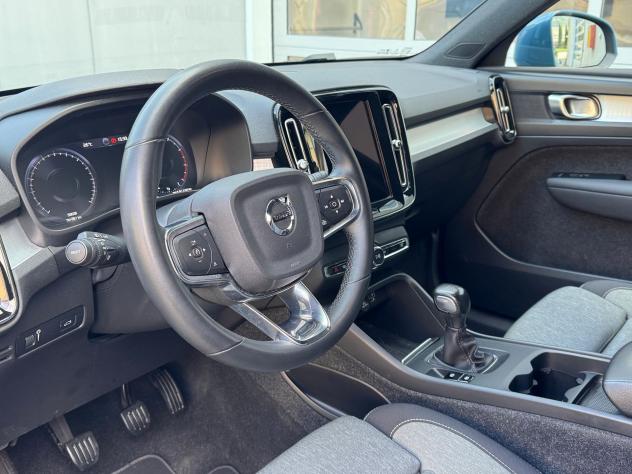 Volvo XC40 T2 Core PRONTA CONSEGNA - Foto 9