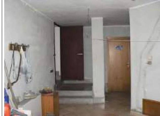 Immobile in asta di 216 m² con più di 5 locali e box auto in vendita a Santo Stefano del Sole - Foto 9