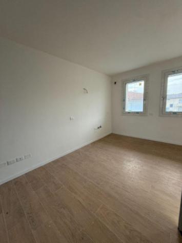 Appartamento di 121 m² con 4 locali in vendita a Loreggia