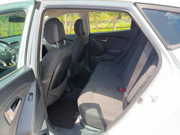 HYUNDAI - iX35 - 1.7 CRDi 2WD Classic - Foto 7